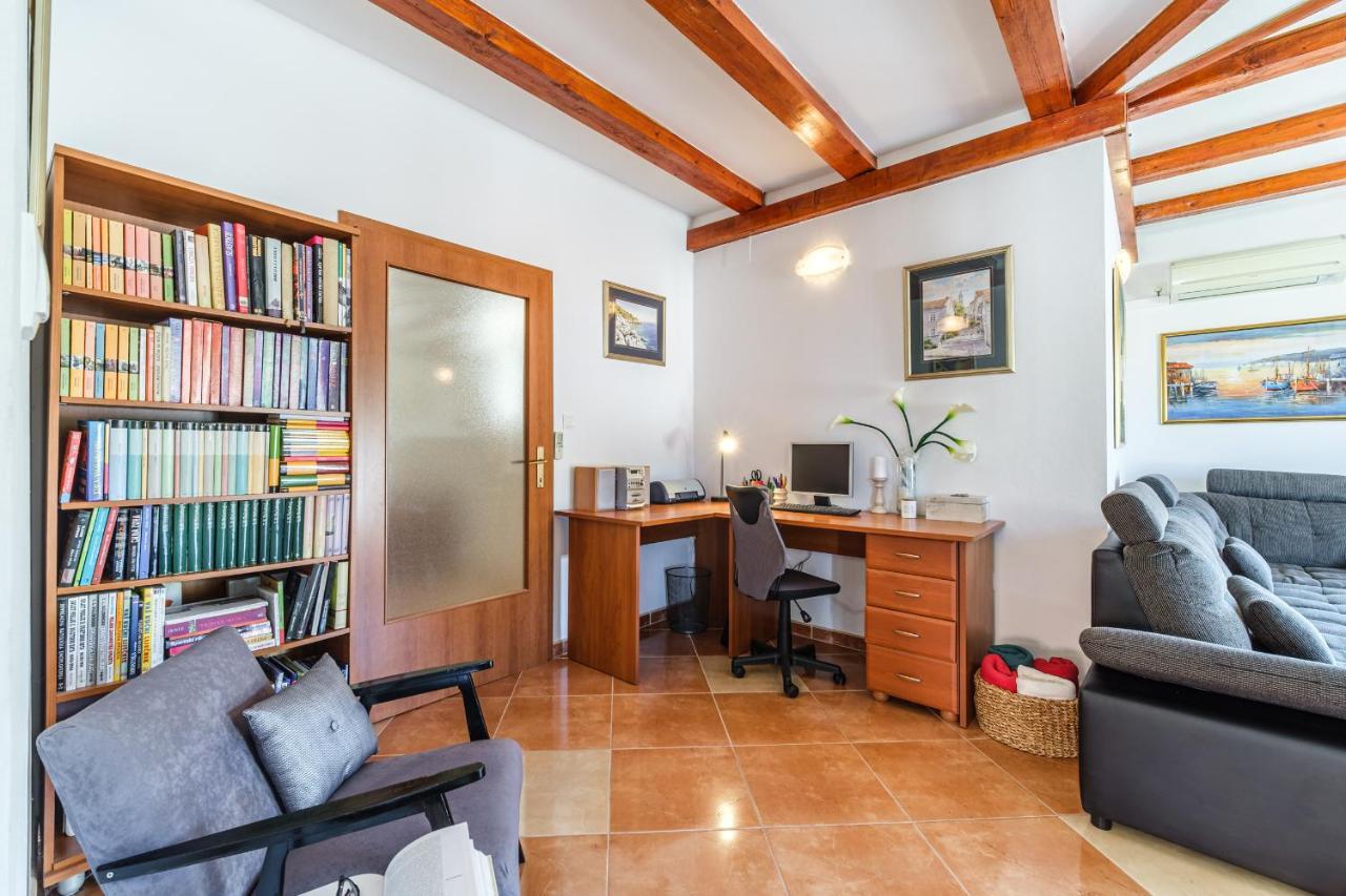 Guest House Barbara Nerezisca المظهر الخارجي الصورة